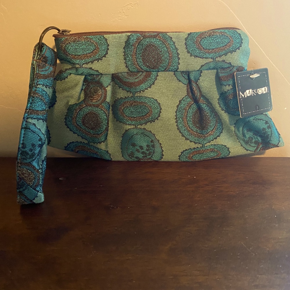 Maruca Wristlet